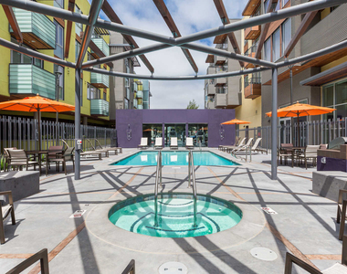 1333 Powell Street - Photo Thumbnail 31