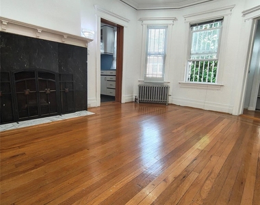 162-15 85th Avenue - Photo Thumbnail 10