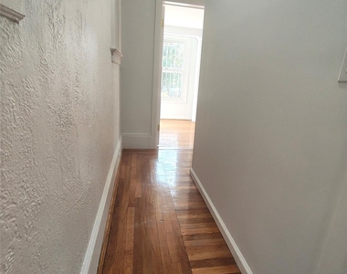 162-15 85th Avenue - Photo Thumbnail 9