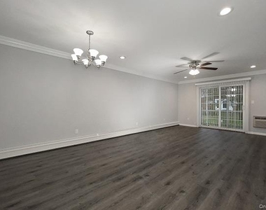 10 Westgate Drive - Photo Thumbnail 4