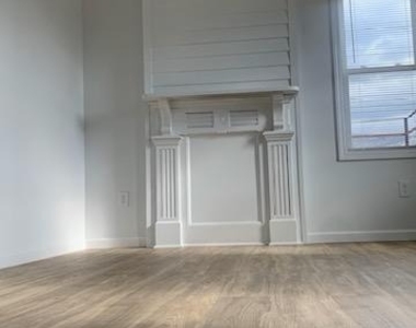 274 Main Street - Photo Thumbnail 11