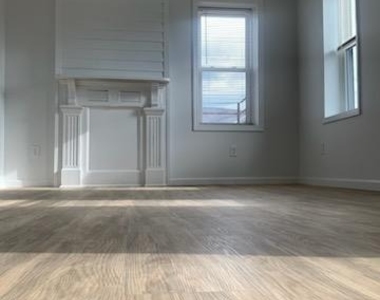274 Main Street - Photo Thumbnail 13