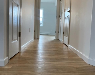 274 Main Street - Photo Thumbnail 18