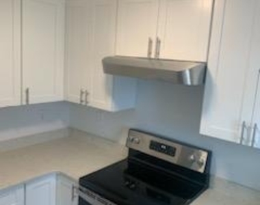 274 Main Street - Photo Thumbnail 8