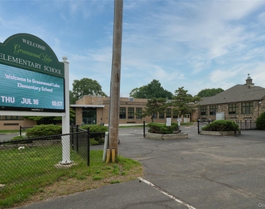 14 Hemlock Hill - Photo Thumbnail 32