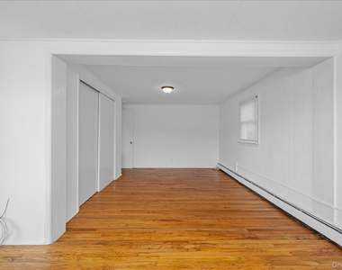 14 Hemlock Hill - Photo Thumbnail 23