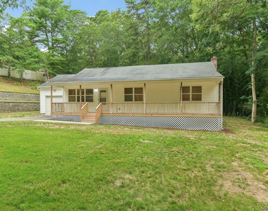 22 Red Maple Road - Photo Thumbnail 2