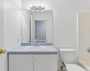 22 Red Maple Road - Photo Thumbnail 15