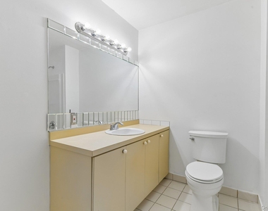 22 Red Maple Road - Photo Thumbnail 23