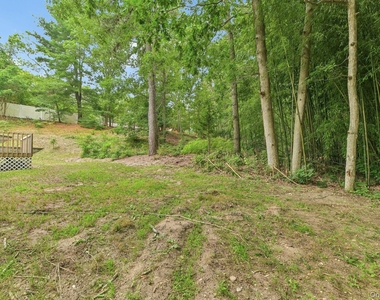 22 Red Maple Road - Photo Thumbnail 26