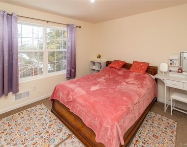 62 Bristol Circle - Photo Thumbnail 28