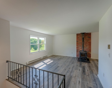 17 Slate Field Lane - Photo Thumbnail 7