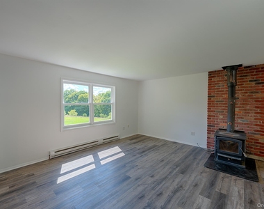 17 Slate Field Lane - Photo Thumbnail 8