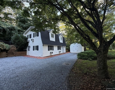 70 Rinaldo Road - Photo Thumbnail 1