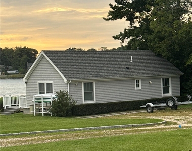 169 E Shore Road - Photo Thumbnail 11