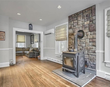 30 Montebello Road - Photo Thumbnail 6
