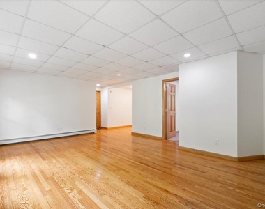 272 Brewster Hill Road - Photo Thumbnail 8