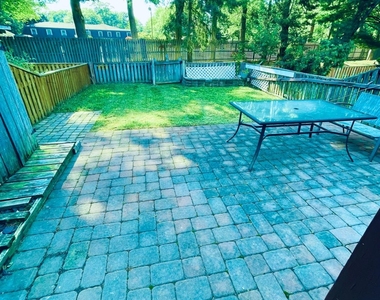 9 Lawry Court - Photo Thumbnail 13