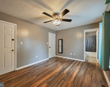 2445 Massanutten - Photo Thumbnail 9