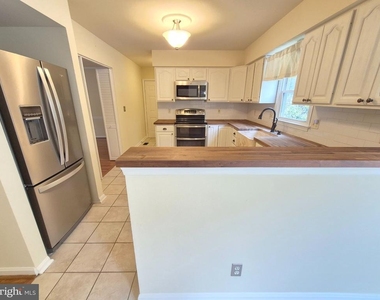 125 Ivywood Drive - Photo Thumbnail 9