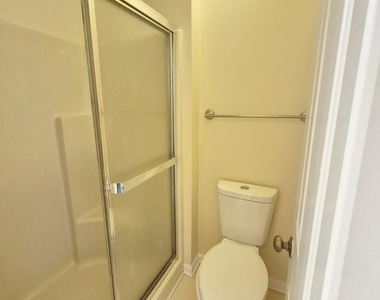 125 Ivywood Drive - Photo Thumbnail 21