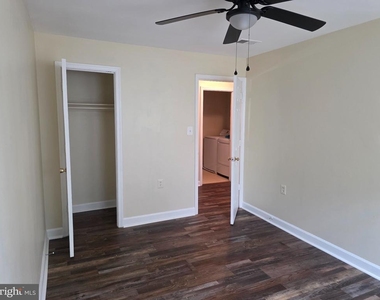 12119 Salemtown Drive - Photo Thumbnail 15