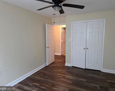 12119 Salemtown Drive - Photo Thumbnail 17