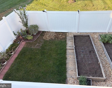 7546 Mint Springs Court - Photo Thumbnail 39