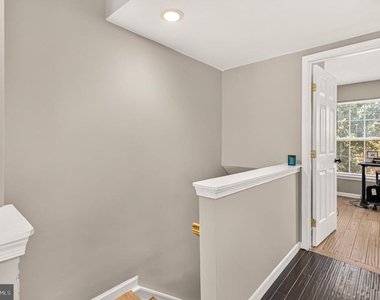 12415 Selkirk Circle - Photo Thumbnail 22