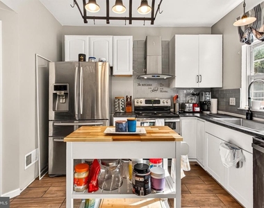 12415 Selkirk Circle - Photo Thumbnail 15