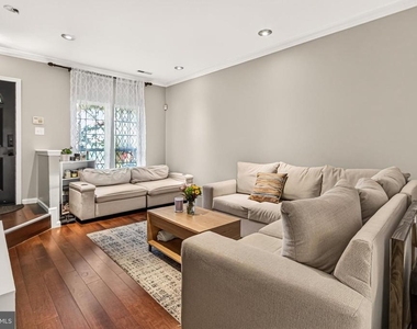 12415 Selkirk Circle - Photo Thumbnail 12