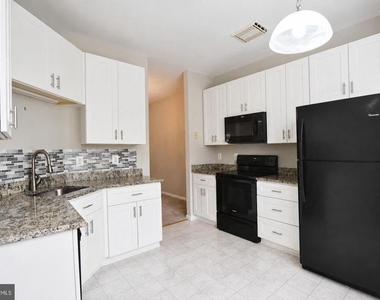 44190 Mossy Brook Square - Photo Thumbnail 12