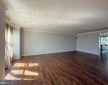 23548 Buckland Farm Terrace - Photo Thumbnail 9