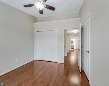 43619 Picketts Corner Terrace - Photo Thumbnail 42