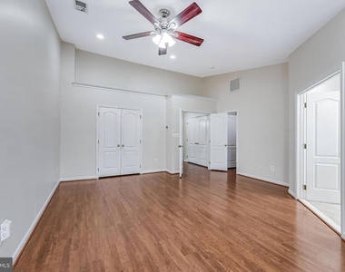 43619 Picketts Corner Terrace - Photo Thumbnail 34