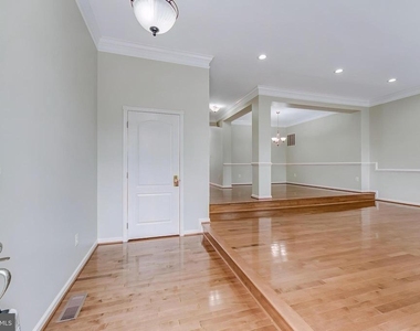 43619 Picketts Corner Terrace - Photo Thumbnail 1