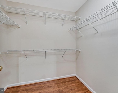 43619 Picketts Corner Terrace - Photo Thumbnail 28