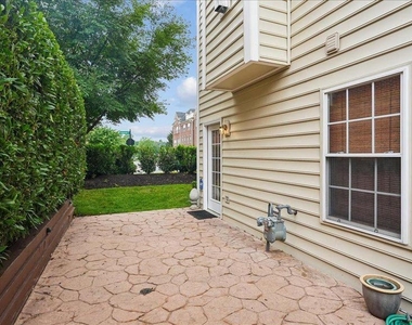 47761 Scotsborough Square - Photo Thumbnail 4