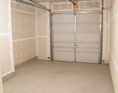 42577 Burbank Terrace - Photo Thumbnail 12