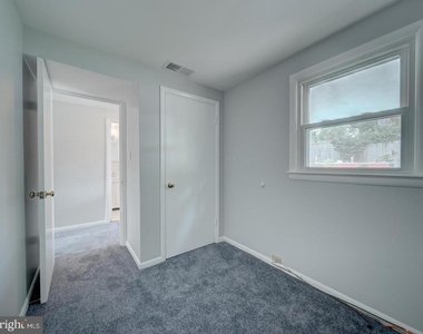 8912 Battery Road - Photo Thumbnail 9