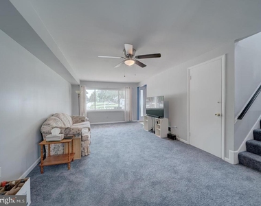 8912 Battery Road - Photo Thumbnail 4