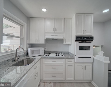 8912 Battery Road - Photo Thumbnail 27