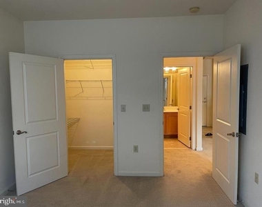 2665 Prosperity Avenue - Photo Thumbnail 7