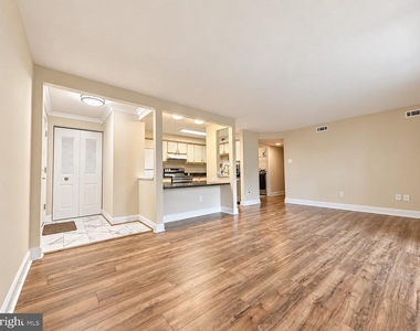 4420 Groombridge Way - Photo Thumbnail 2