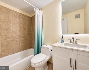 4420 Groombridge Way - Photo Thumbnail 10