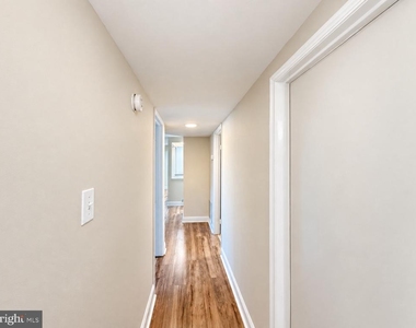 4420 Groombridge Way - Photo Thumbnail 6