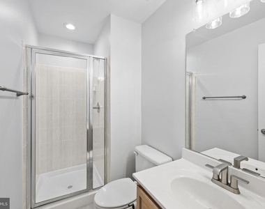 2821 Laura Gae Circle - Photo Thumbnail 27