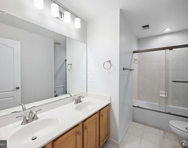 2821 Laura Gae Circle - Photo Thumbnail 23