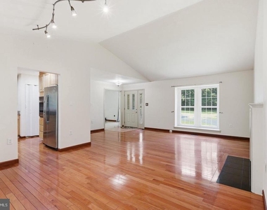 10799 Adare Drive - Photo Thumbnail 5