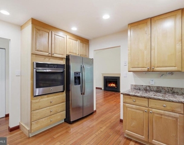 10799 Adare Drive - Photo Thumbnail 11